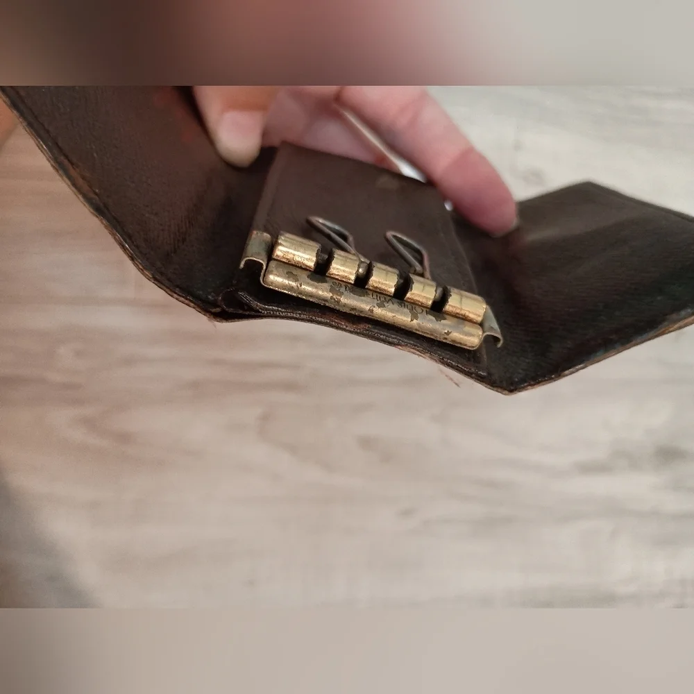 Louis Vuitton Multicles 4 Damier Key Case